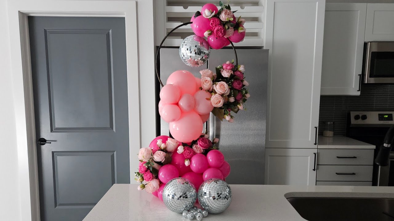 Balloon ceiling installation